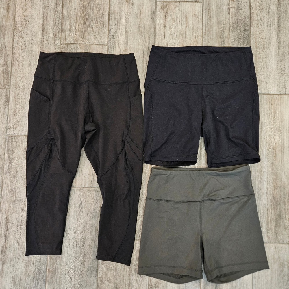 Activewear Leggings Bike Shorts Womens Size L Lot of 3 All in Motion 90 Degree